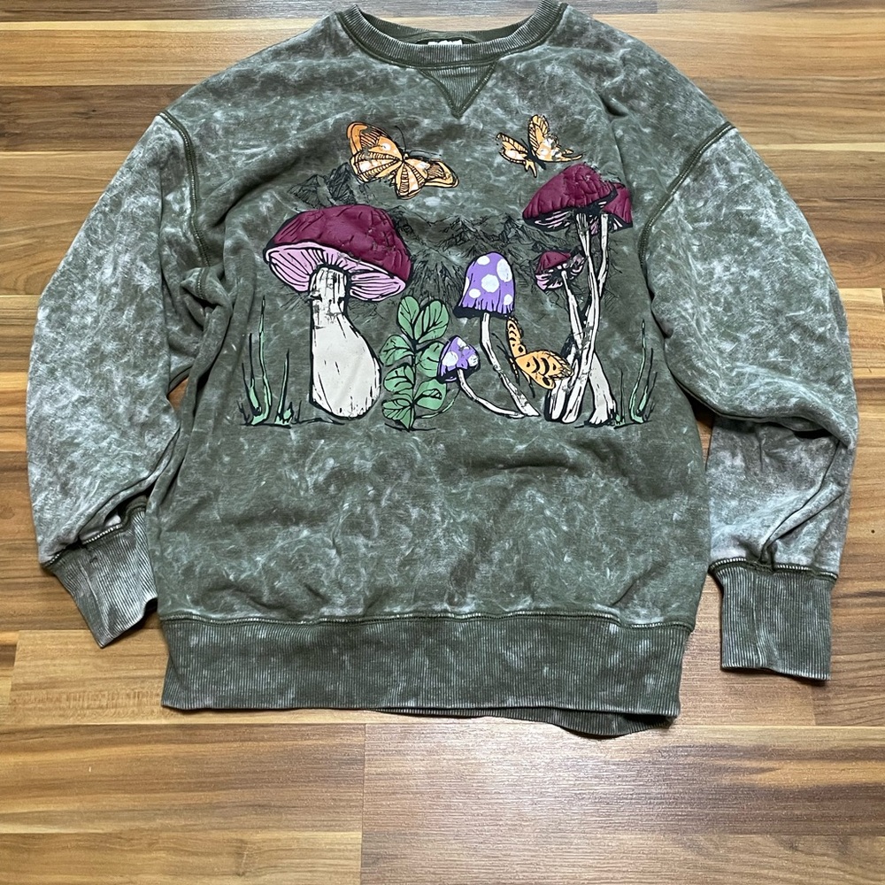 No Boundaries mushroom and butterfly sweatshirt